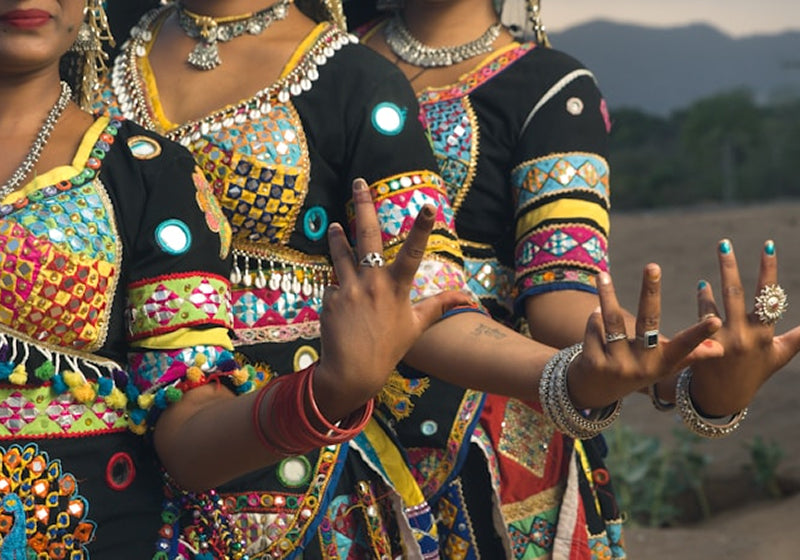 Heritage Threads: Weaving the Stories of Timeless Fashion